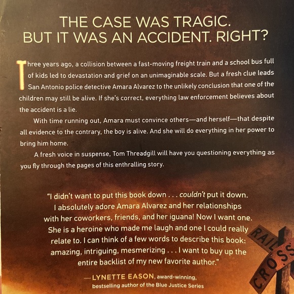 COLLISION OF LIES by TOM THREADGILL Softcover Paperback Suspense Mystery Fiction - Picture 3 of 8